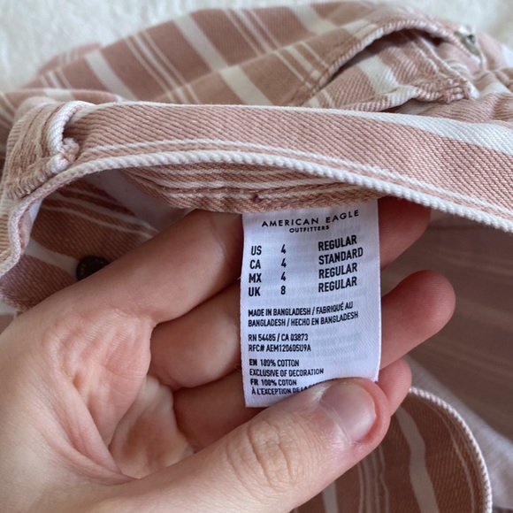 AEO Striped Mom Jean High Rise Shorts - Picture 3 of 5